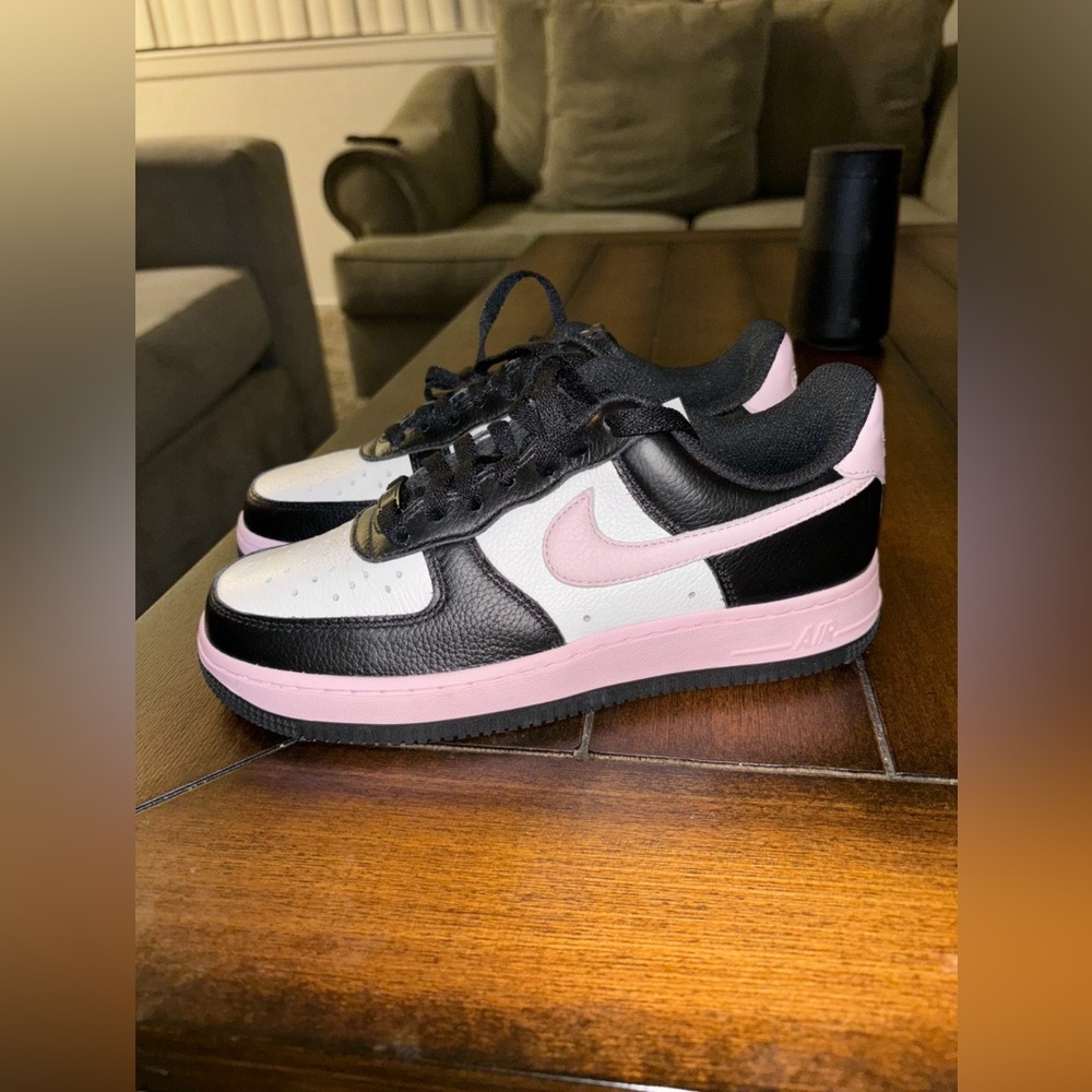 Pink Nike Shoes